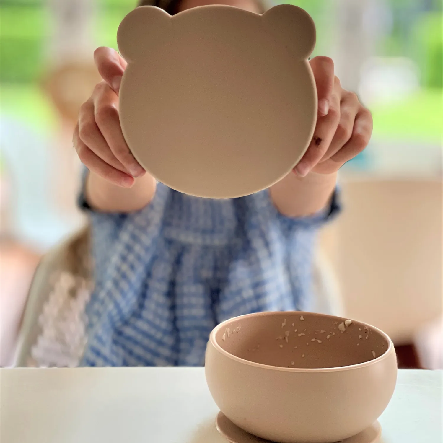 OiOi Vakum Tabanlı Silikon Kapaklı Kase6+ Ay Powder Grey