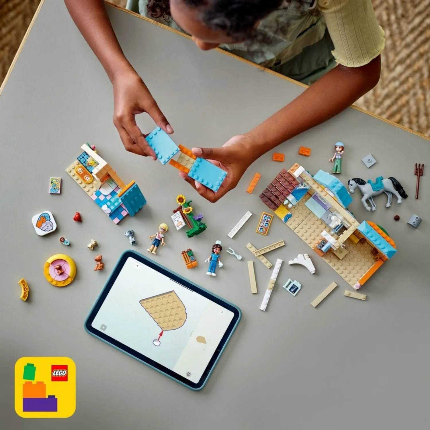 LEGO Friends At ve Evcil Hayvan Veteriner Kliniği 42651 