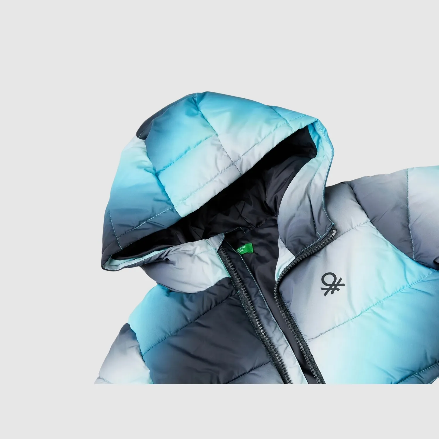 Benetton Mont Hologram Varak
