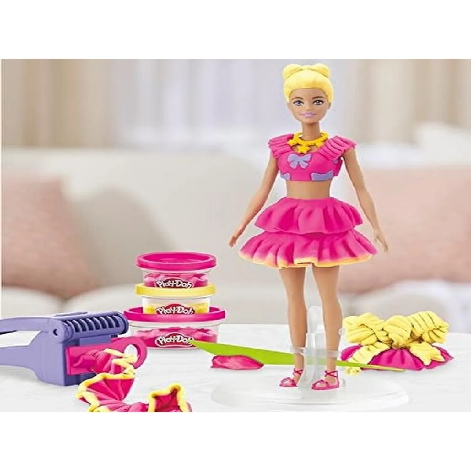 Play-Doh Barbie Ruffles And Bows