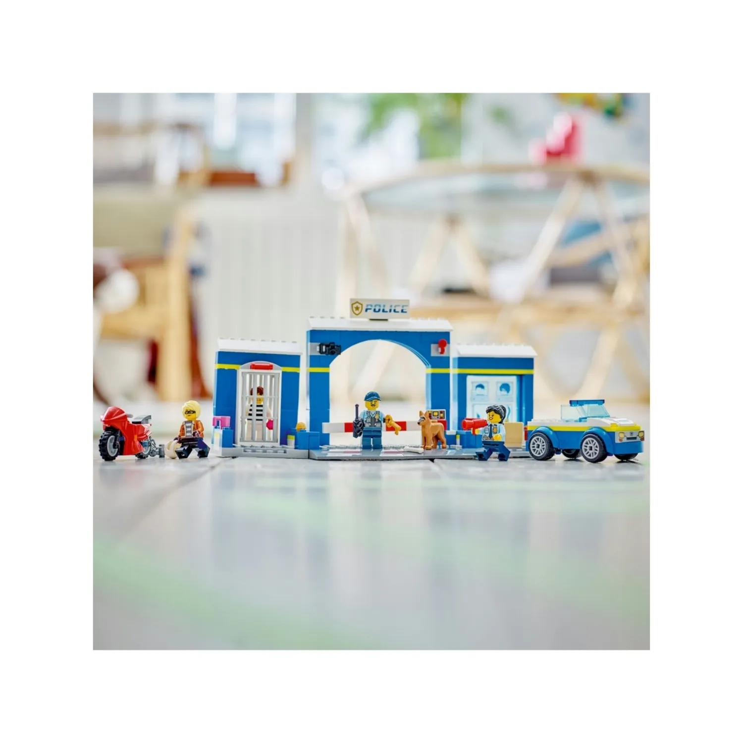 LEGO City Polis Merkezi Takibi 60370