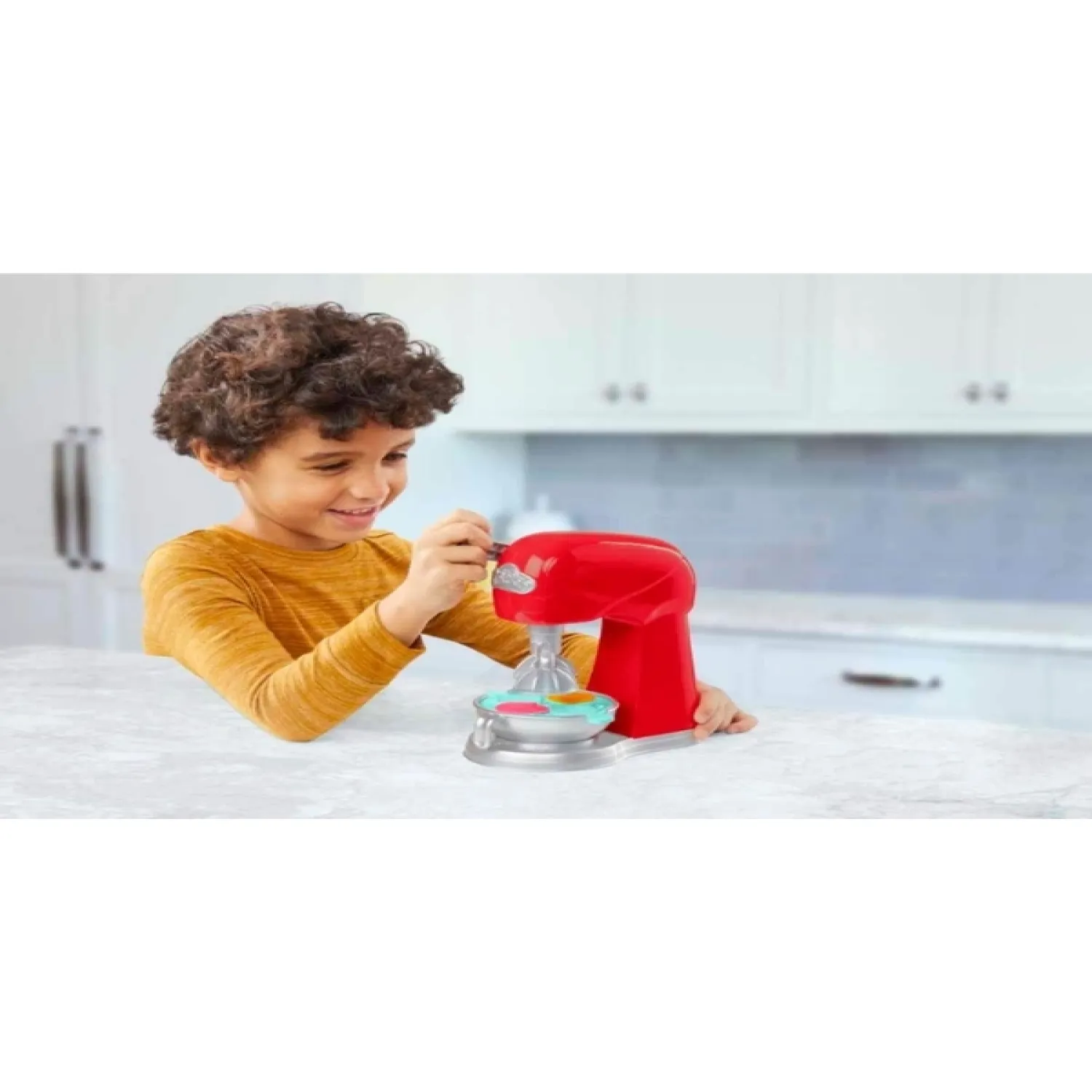 Play-Doh Sihirli Mikser Oyun Seti