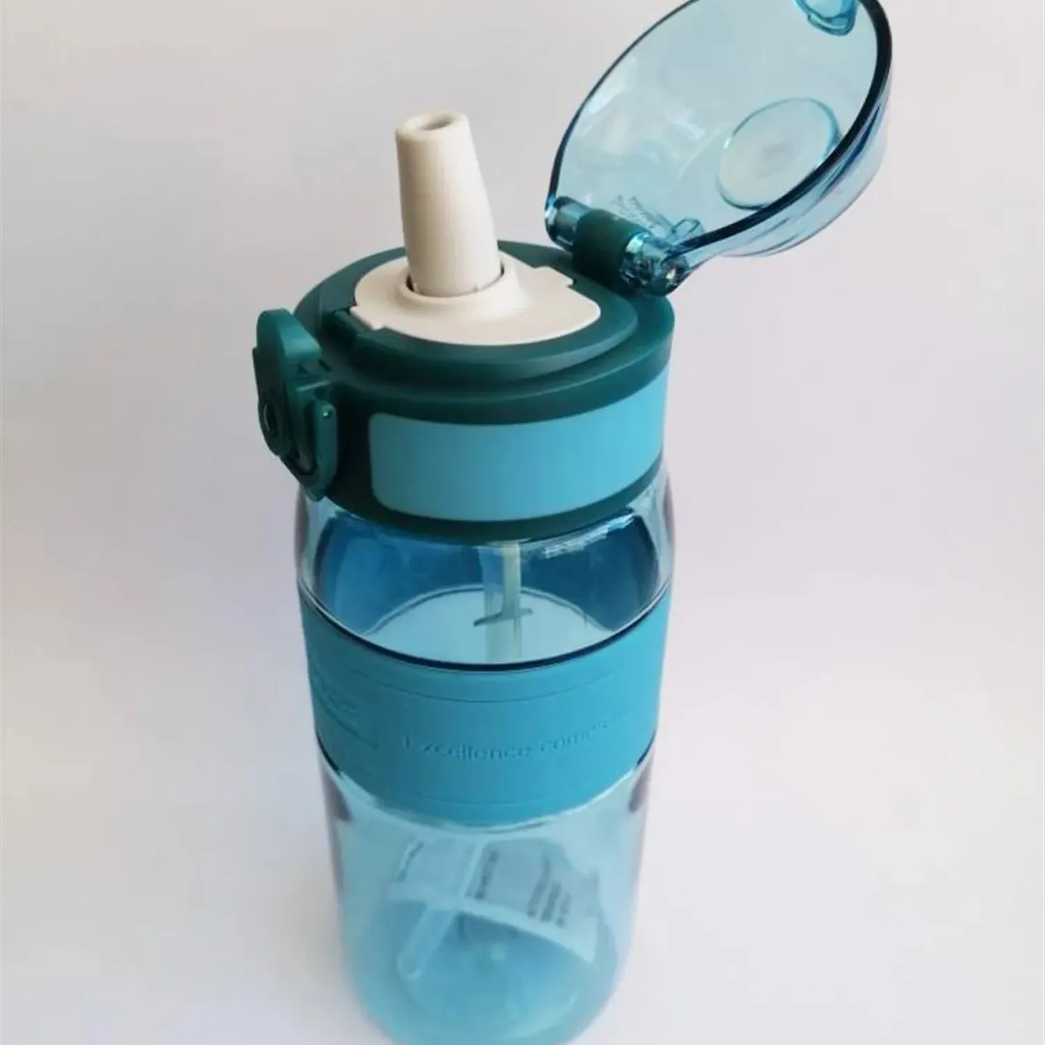 Uzspace Tritan Pipetli Suluk 600 ml Koyu Mavi