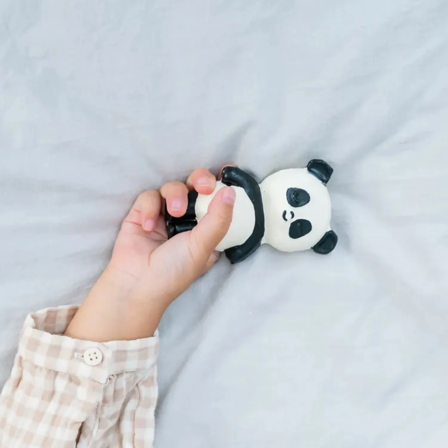 Hubble Doğal Bebek Diş Kaşıyıcı Ve Oyuncağı Panda