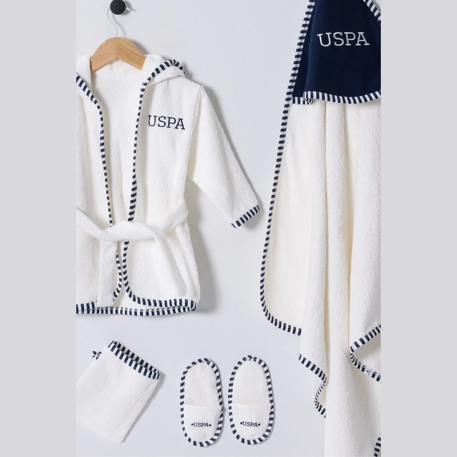 U.S. Polo Bornoz Takımı 4lü Ekru