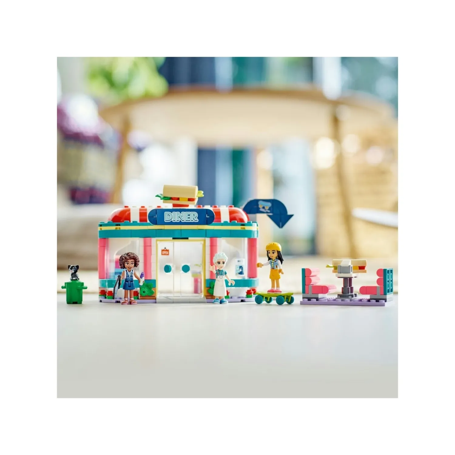 LEGO Friends Heartlake Şehir Merkezi Restoranı 41728
