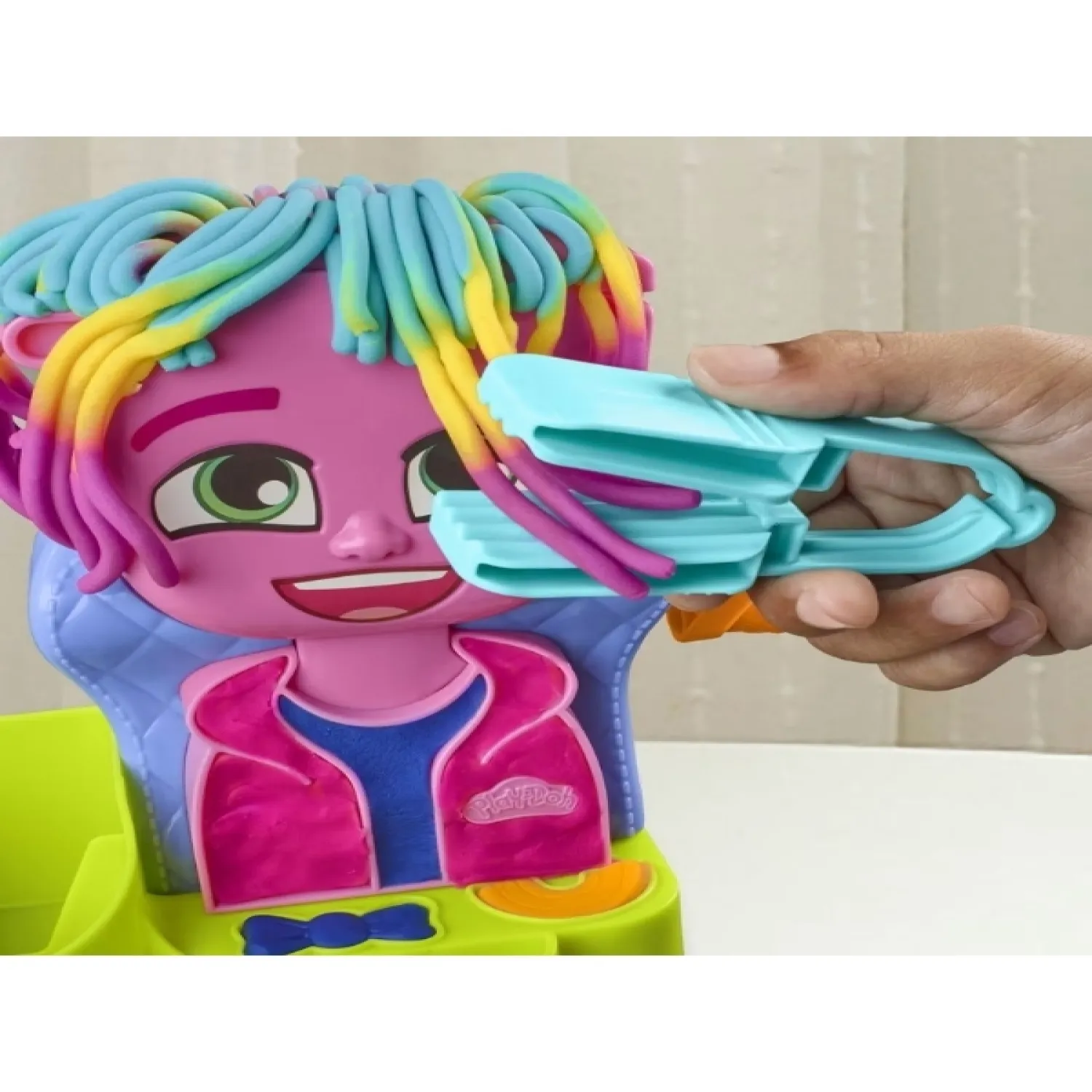 Play-Doh Renkli Kuaför Salonu