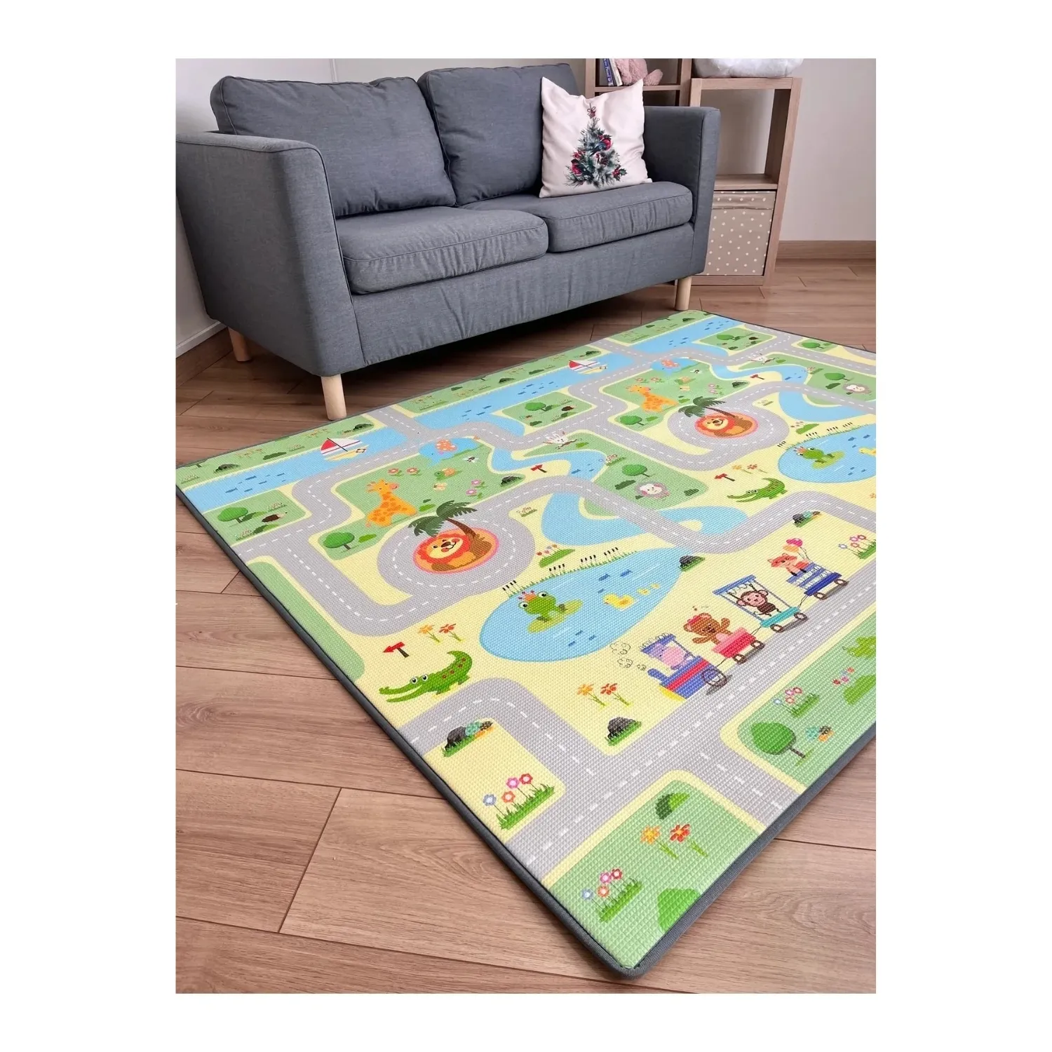 Coolmats Yeşil Parkur-Bulutlar ve Dağlar Oyun Halısı 140x100x1