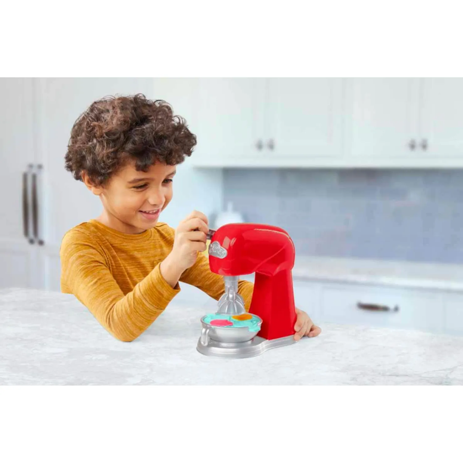 Play-Doh Sihirli Mikser Oyun Seti