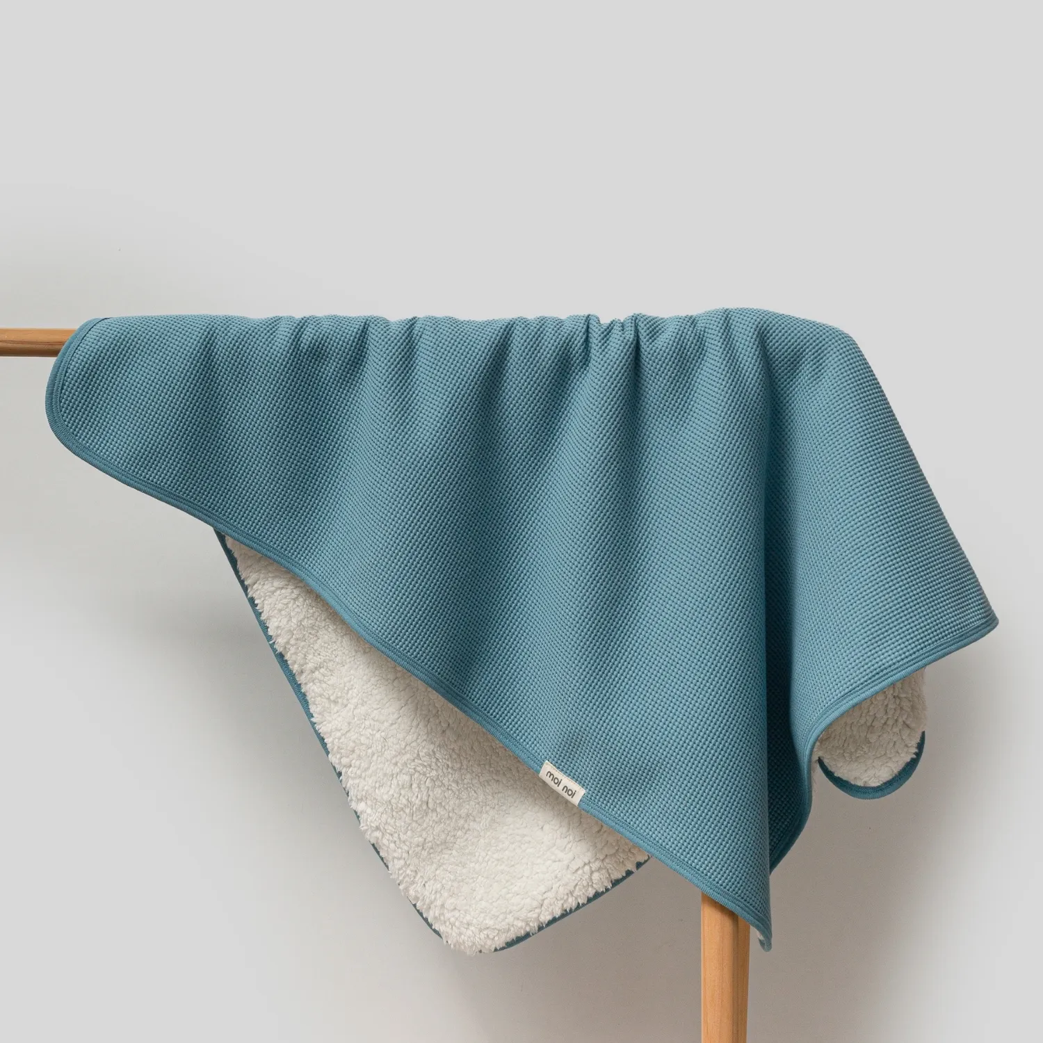 Moi Noi Battaniye Waffle Petrol