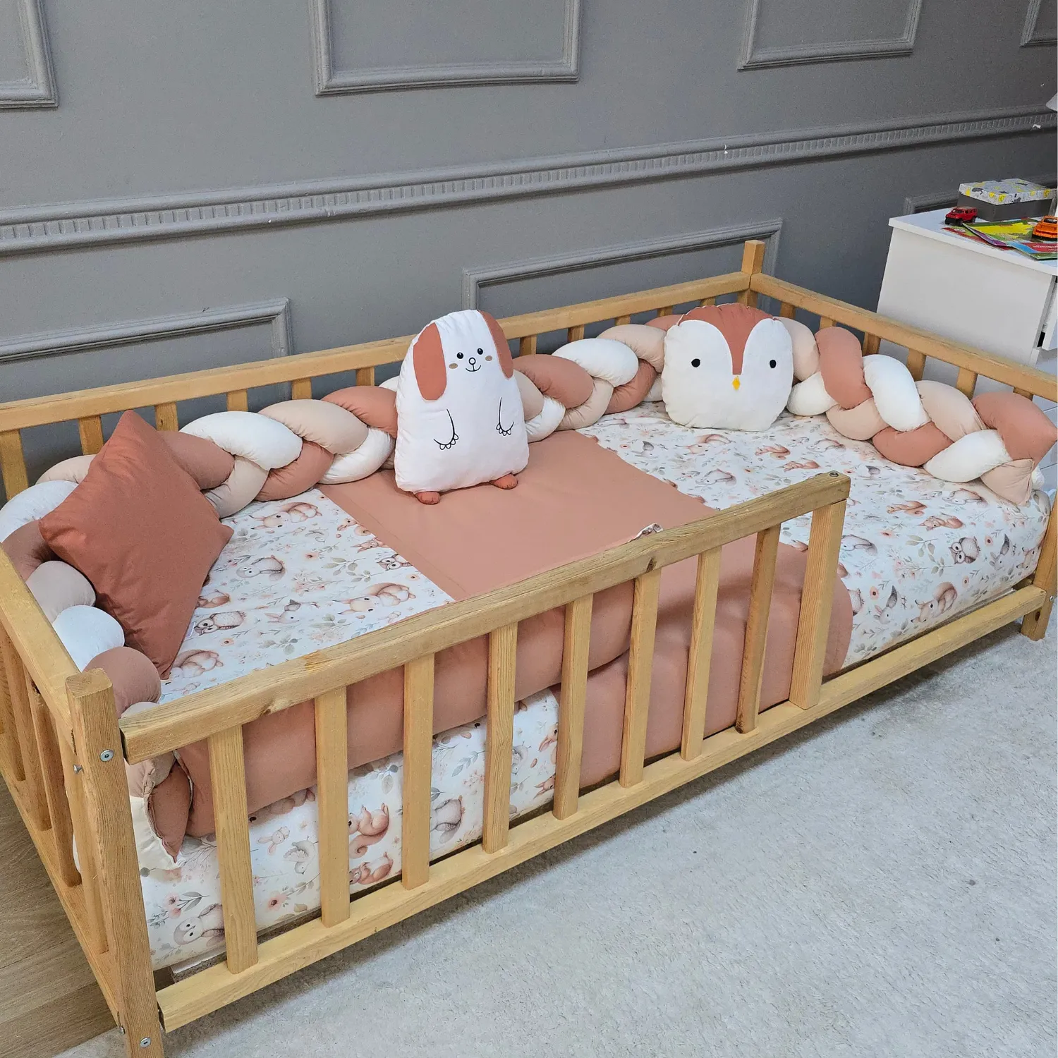 Yuar Baby Motessori Örgü Uyku Seti Somon Tavşan