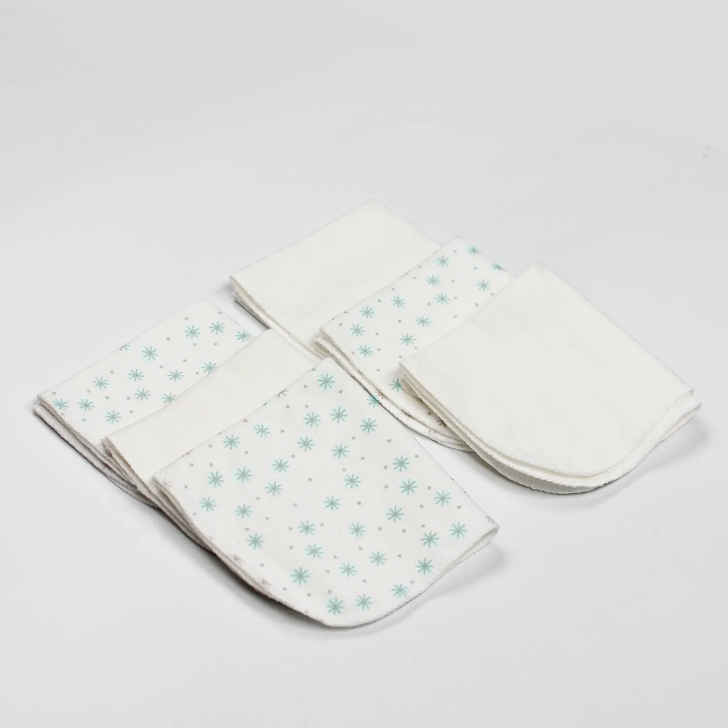 Bistyle Organik Mendil 6lı Stars Kutulu 20x20cm Nil