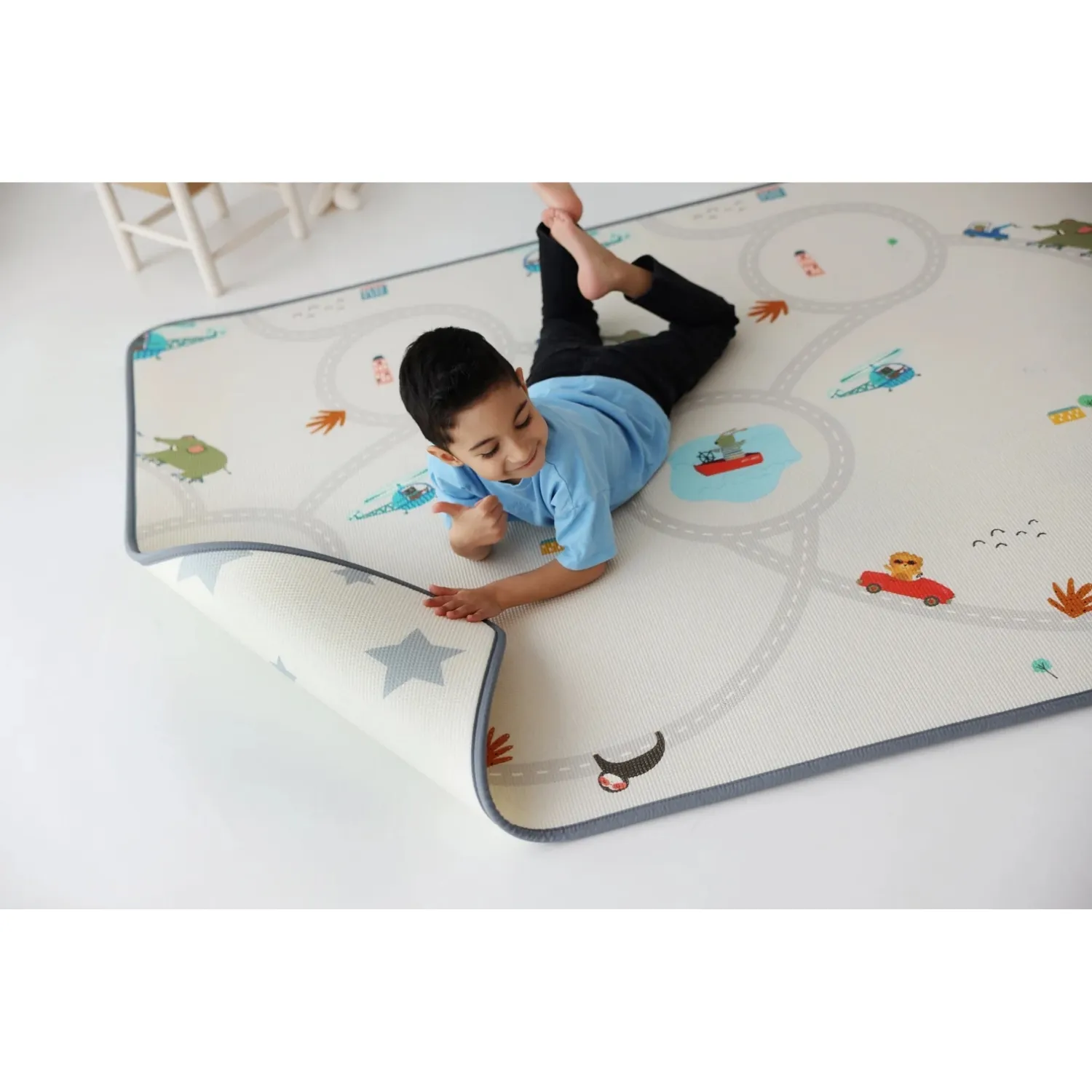 Coolmats Eğlenceli Gezi -Yıldızlar Oyun Halısı 140x200x1