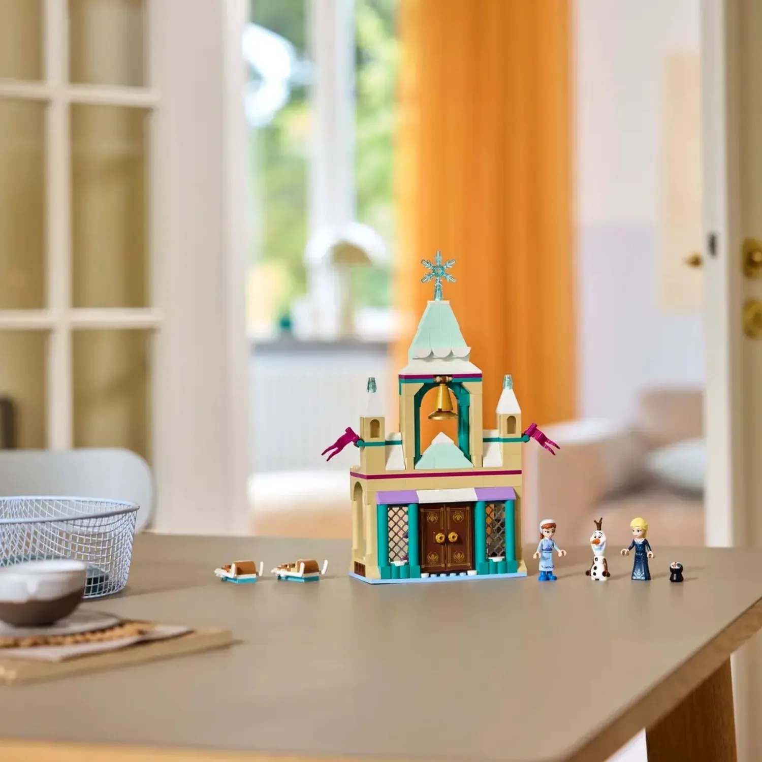 LEGO Disney Frozen Arendelle Karlar Ülkesi Şatosu 43265