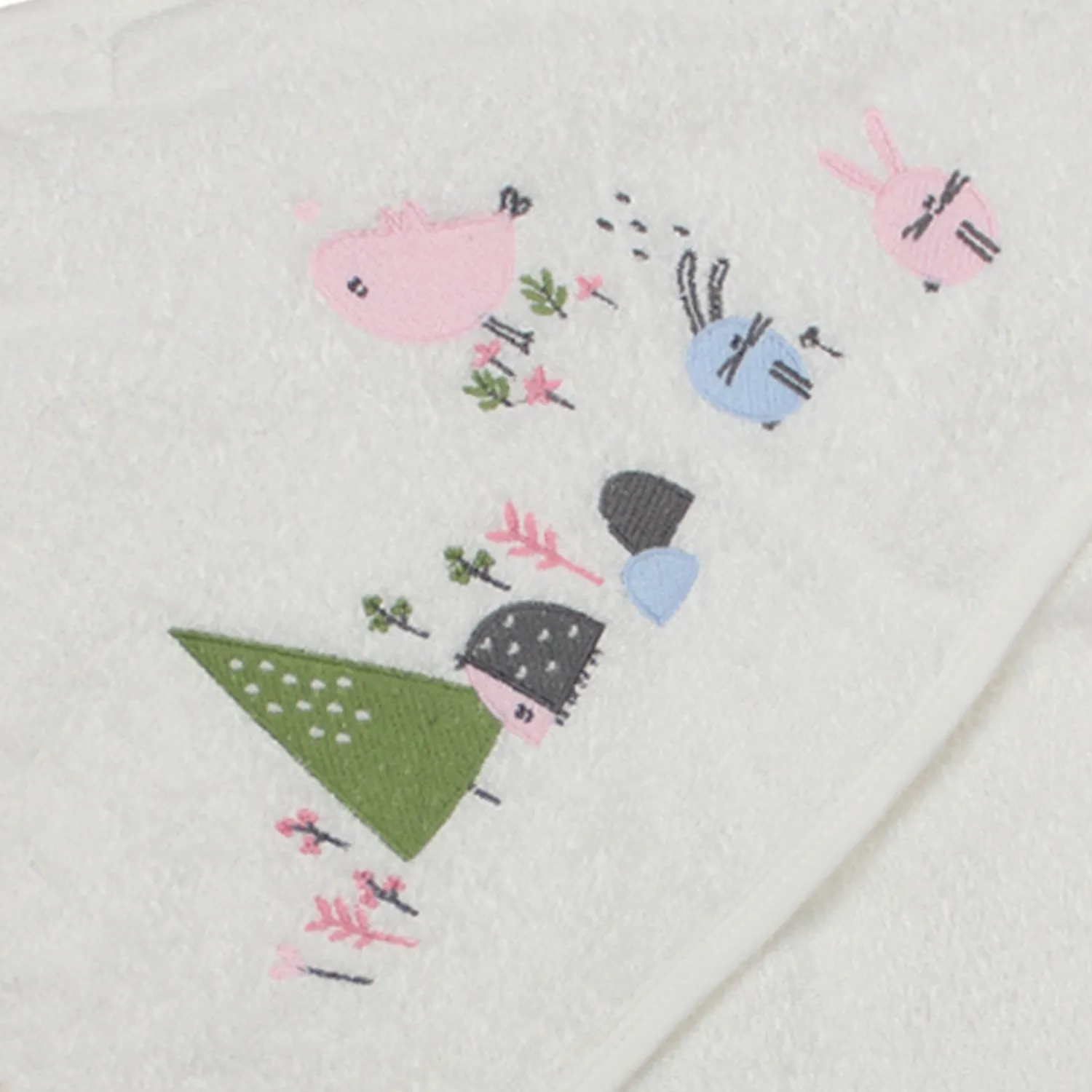 Bistyle Havlu Luluco Rabbit And Friends 75x75cm Ekru
