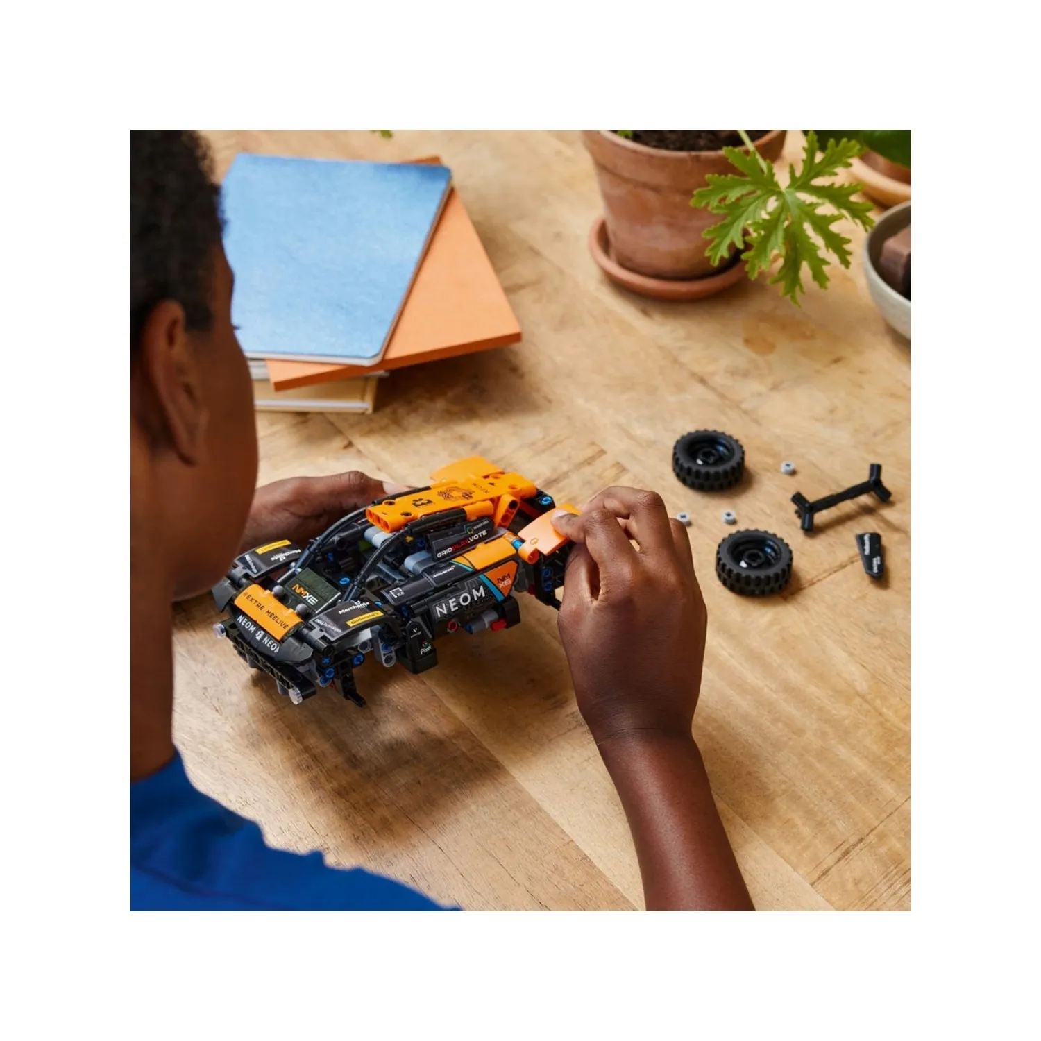 LEGO NEOM McLaren Extreme E Race Car 42166